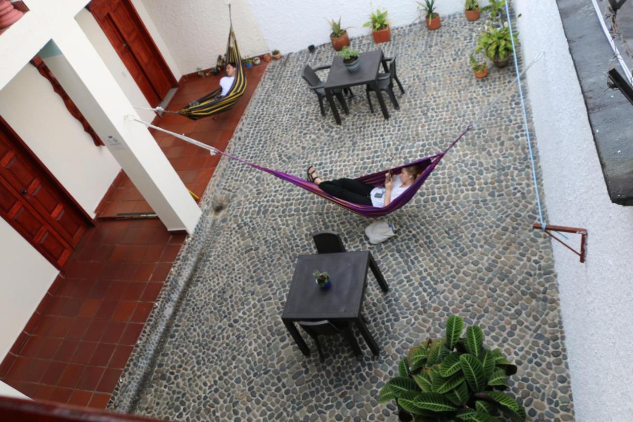 Candileja Hostel Jardin Ngoại thất bức ảnh