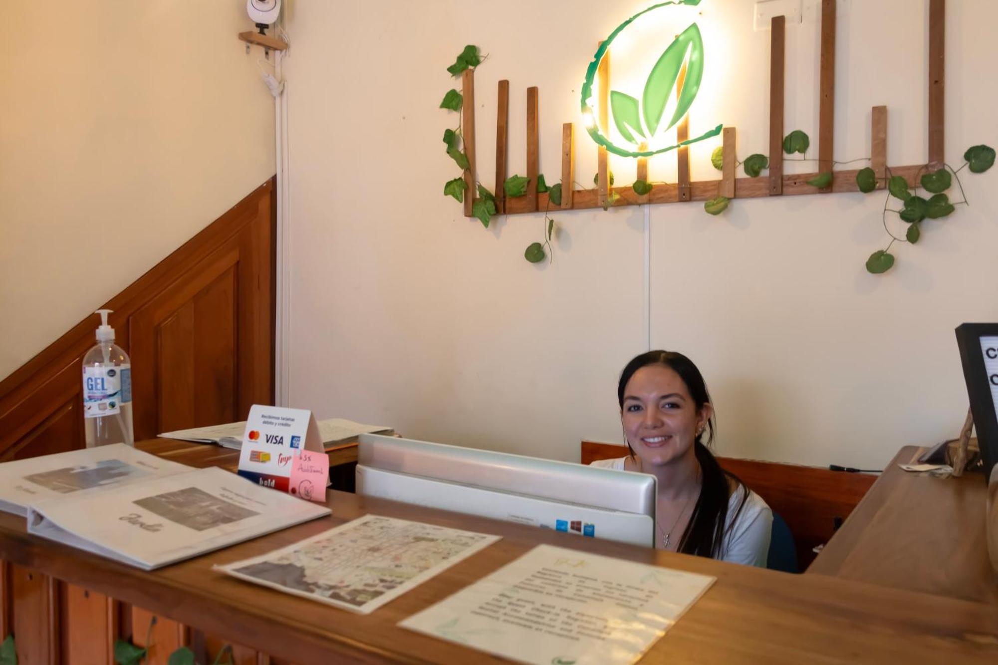 Candileja Hostel Jardin Ngoại thất bức ảnh