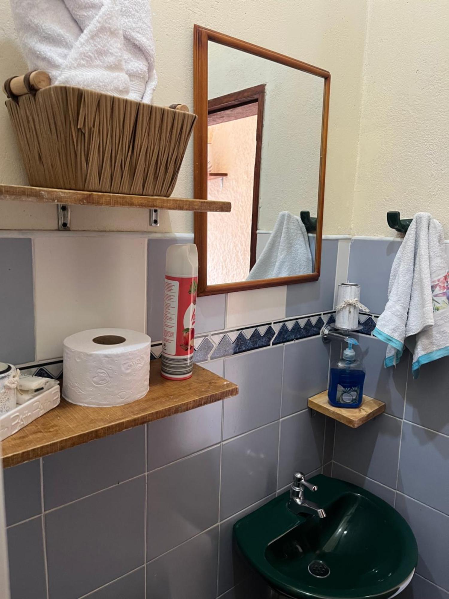 Candileja Hostel Jardin Ngoại thất bức ảnh