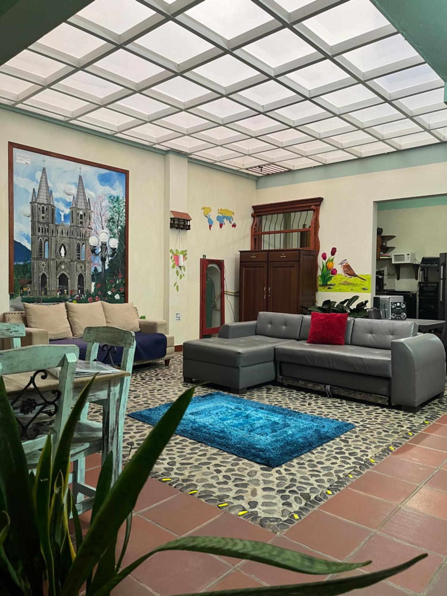 Candileja Hostel Jardin Ngoại thất bức ảnh